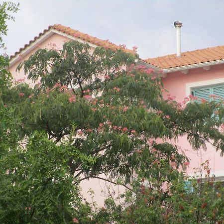 Zeus And Hera Apartments Nikiana Exterior photo