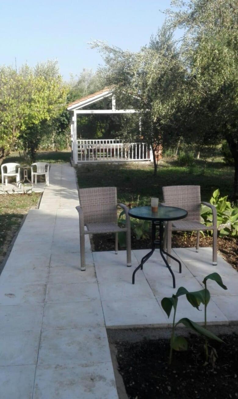 Zeus And Hera Apartments Nikiana Exterior photo